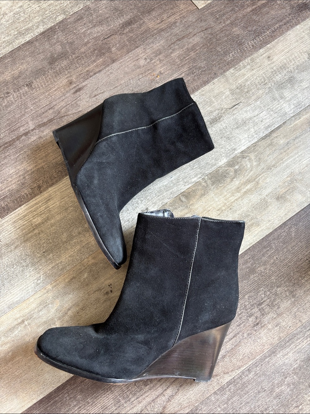 Dolce Vita Bootie Wedge Heel black size 7.5